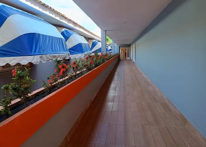Pousada Casablanca Águas de São Pedro - Próximo ao Thermas Water Park