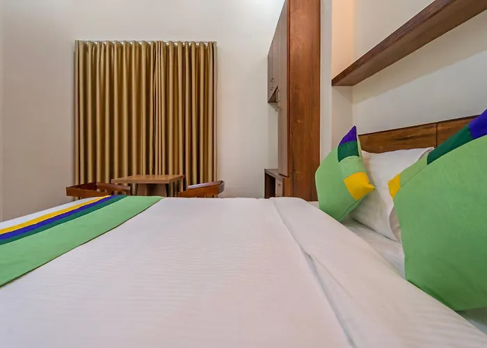 Itsy Hotels Avani Stays, Vyttila, Kochi