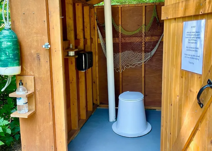 So Damn Lucky Glamping
