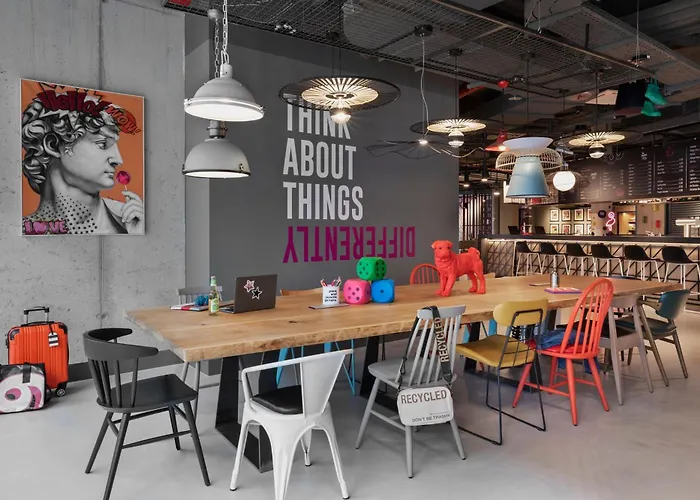 Moxy Duesseldorf City