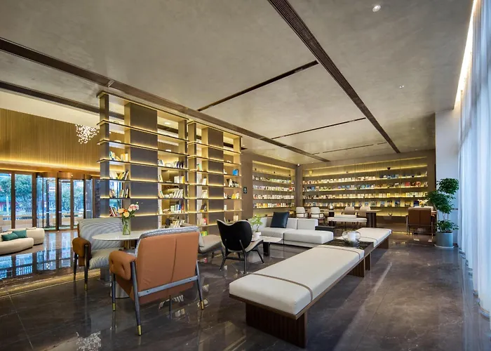 Atour Hotel Huizhou Huiyang New Metropolis