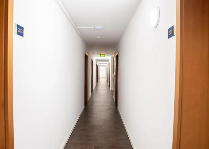 Hotel am Schillerplatz
