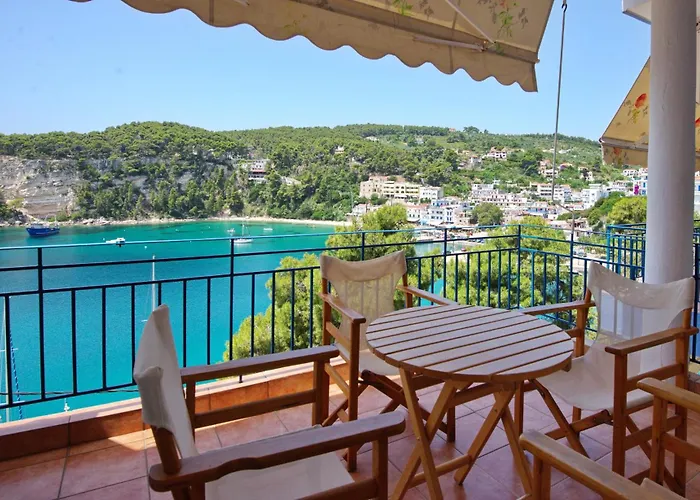 Kavos Hotel