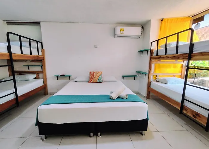 Bona Vida Hotel
