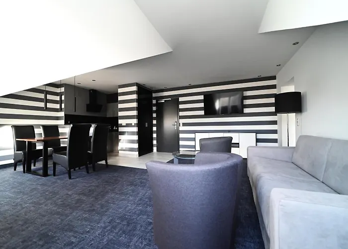 Sl'Otel Im Parforcehaus