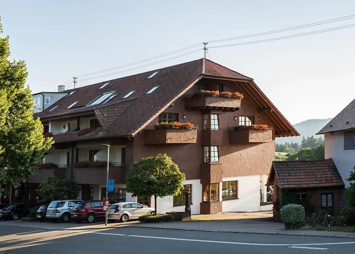 Hotel Restaurant Vinothek Lamm
