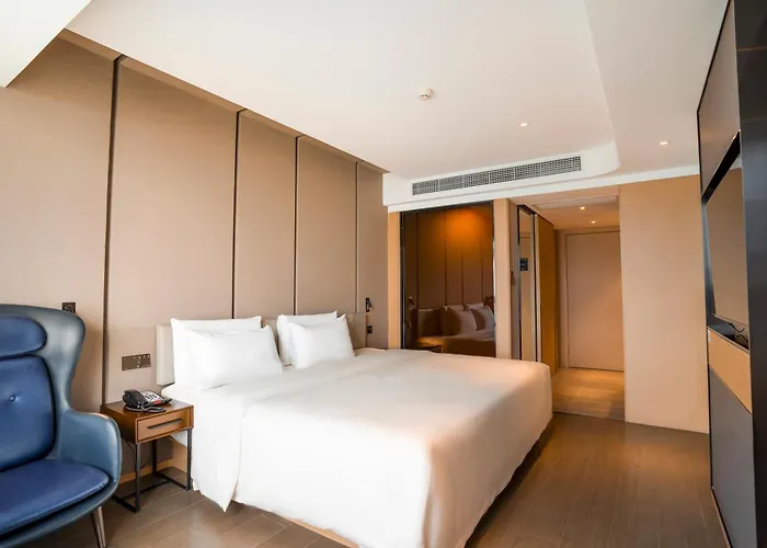 Atour Hotel Hangzhou Qiandao Lake Central Dock
