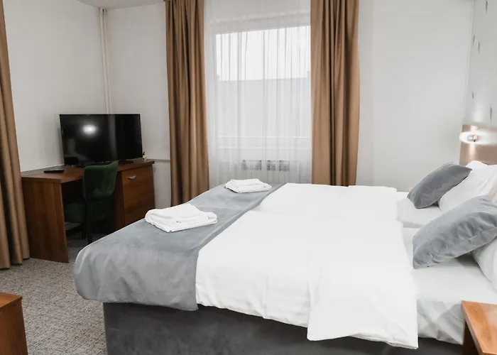 Hotel Damis