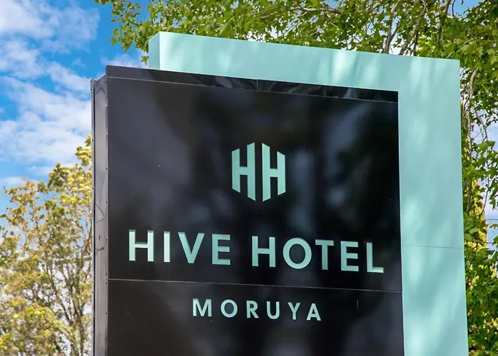 Hive Hotel, Moruya