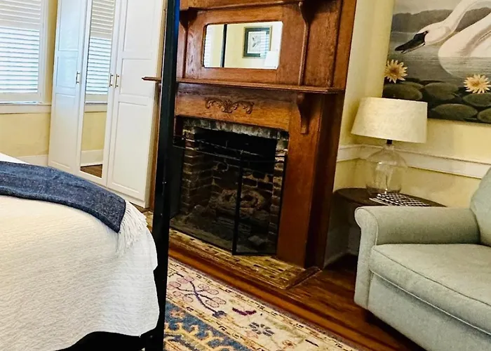 Bijou Boutique Inn