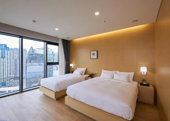 Cs Hotel