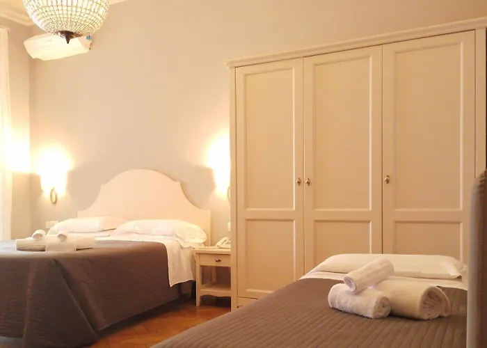 Hotel Eden Alaxi Hotels