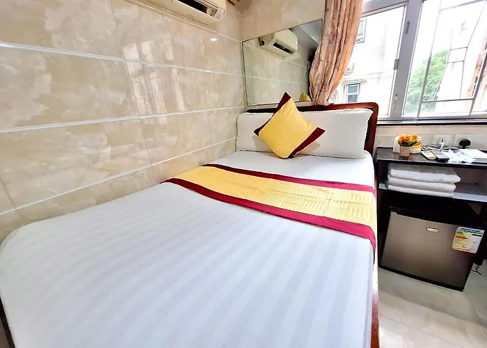 International Metro Guest House