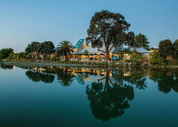 Tides Hotel