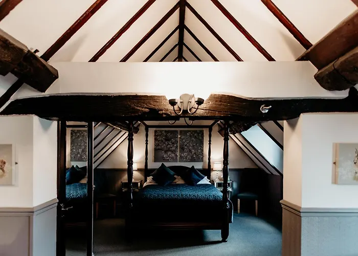 Oak Farm Hotel