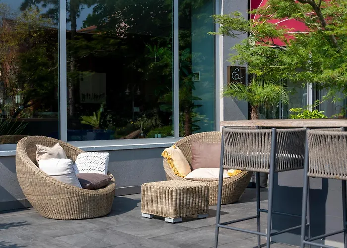 Elizabeth Lifestyle Hotel