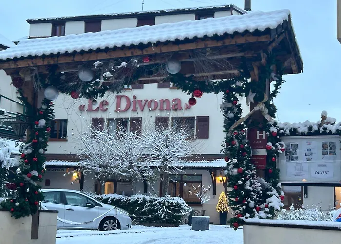 Le Divona Hotel & Bar Au Coeur De Divonne-Les-Bains