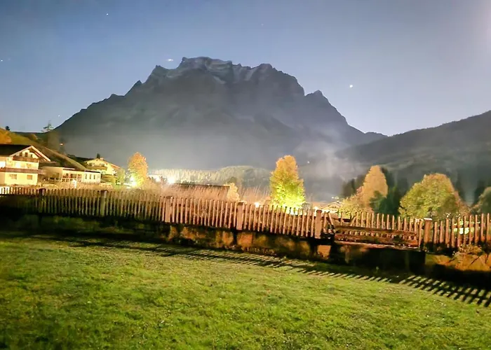 Alpinum Hostel