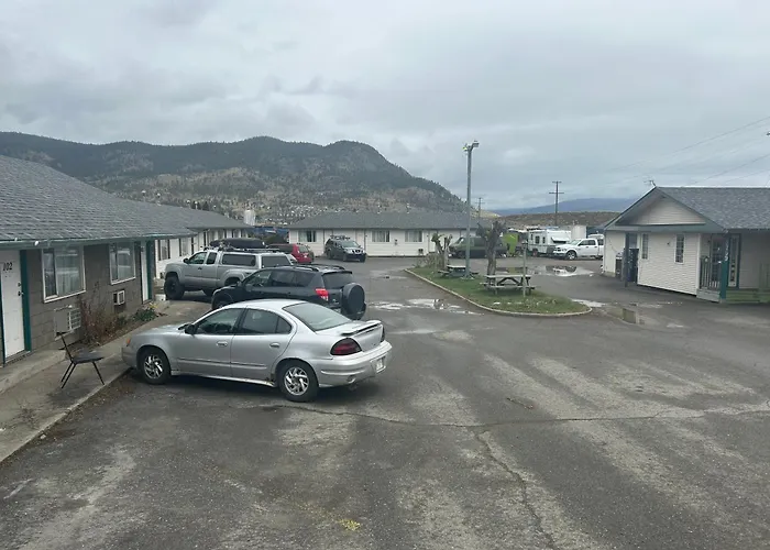Road Runner Motel Merritt Bc
