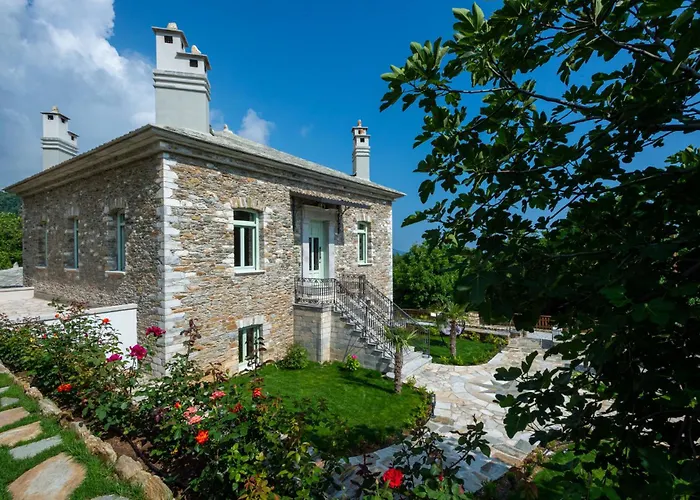 Nostos Country House
