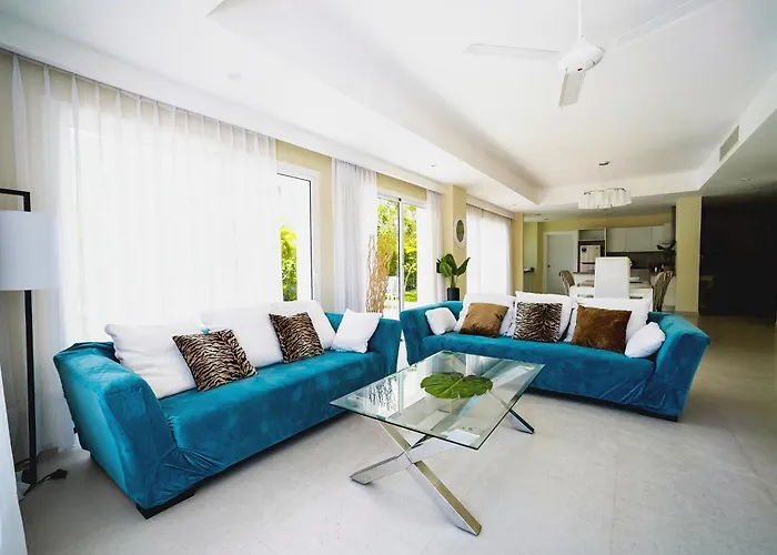 Private Iberosta Villa Fortuna - 4Bdr, Pool & Private Beach