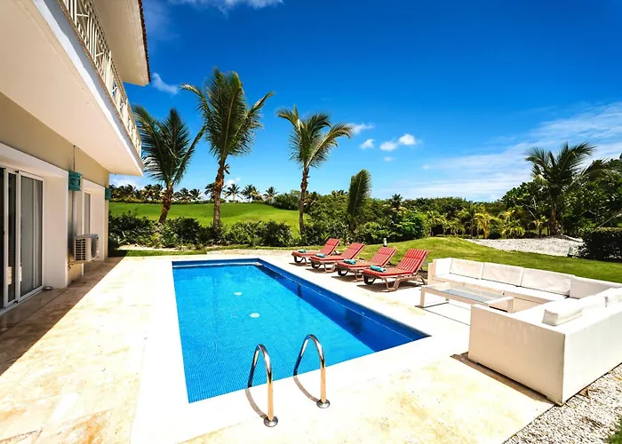 Private Iberosta Villa Fortuna - 4Bdr, Pool & Private Beach