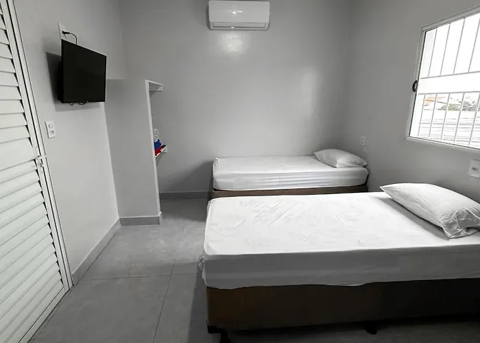 Spot Hotel e pousada
