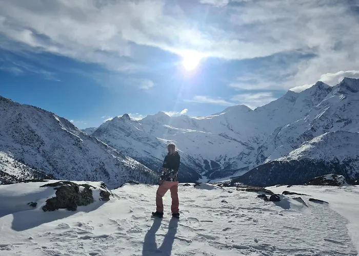 Ski-In/Ski-Out Hotel Sport