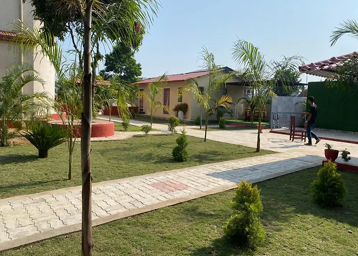 Hotel Kavya Inn