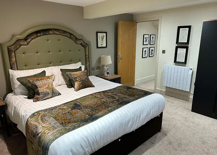 The Crown Hotel, Boroughbridge, North Yorkshire - The Coaching Inn Group
