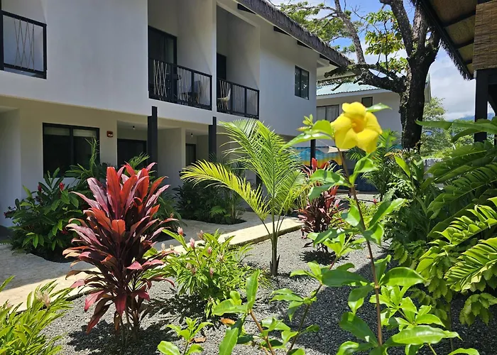 Yuli Hotel