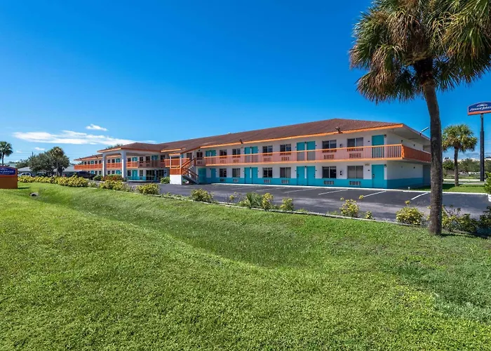 Howard Johnson by Wyndham Vero Beach/I-95