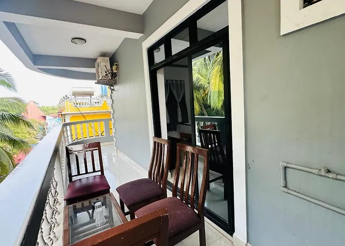 Hotel Baga Bay 150 Meters From Baga Beach