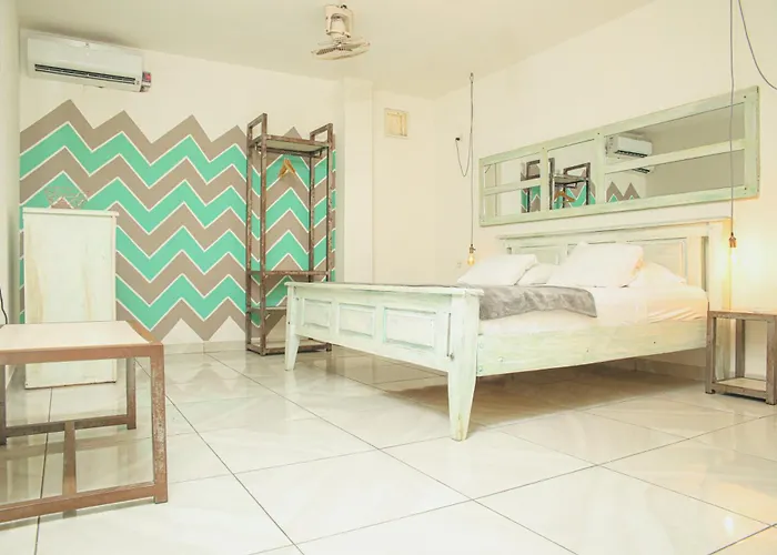 La Brisa Loca Hostel