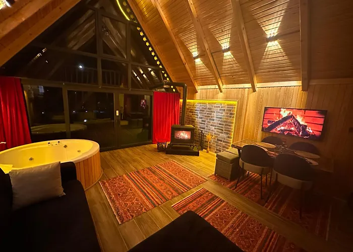 Aurora Suit Bungalov