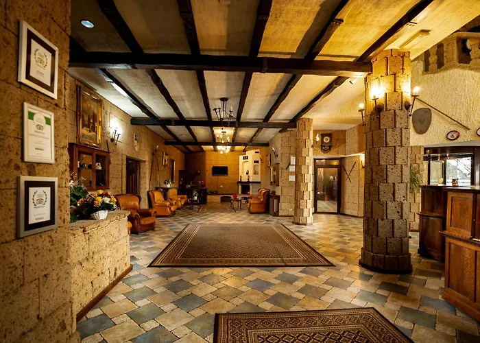 House Of Dracula Hotel