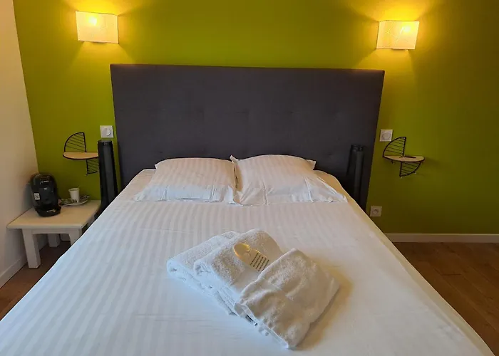 Hotel L'Auberge Canaulaise