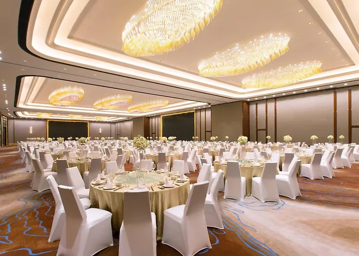 Sheraton Zhanjiang Hotel
