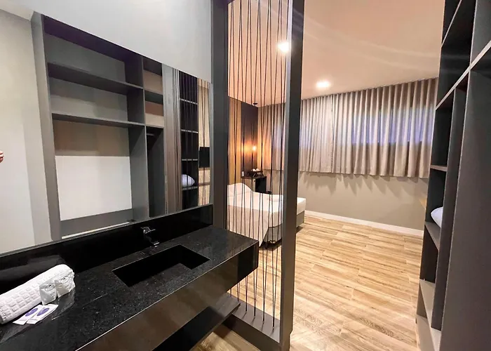 Eleganz Hostel & Suites
