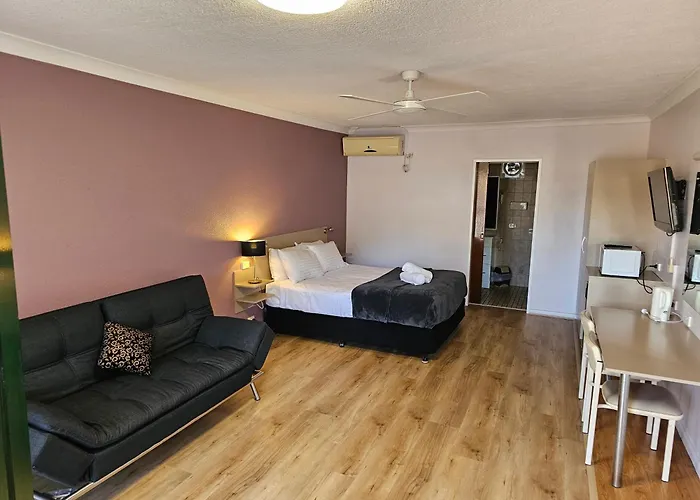 Cumberland Motor Inn