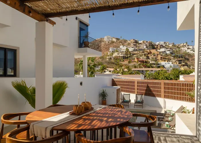 Casa Gallo, Heated Pool, Exclusive Beach & Great Location