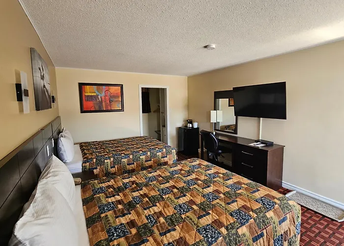 Fox Motor Inn