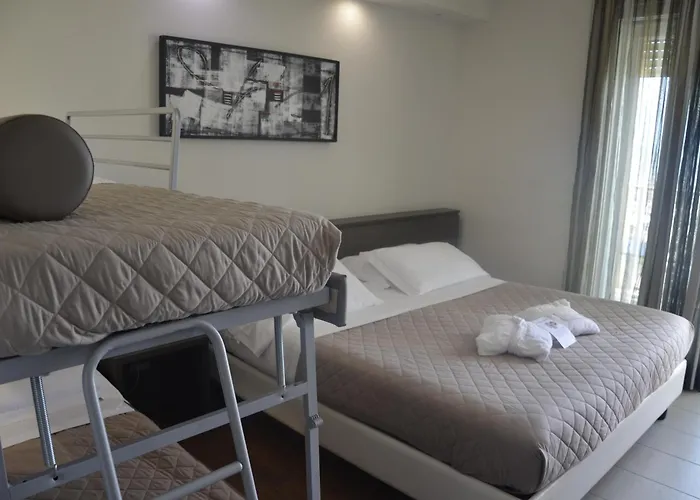 Yes Hotel Touring&SPA