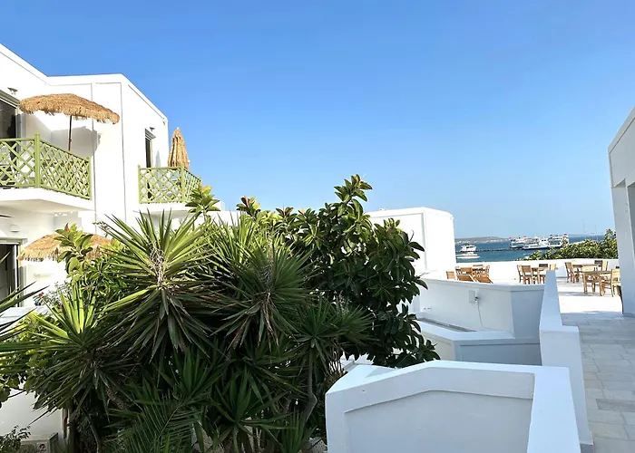 Artemis Hotel
