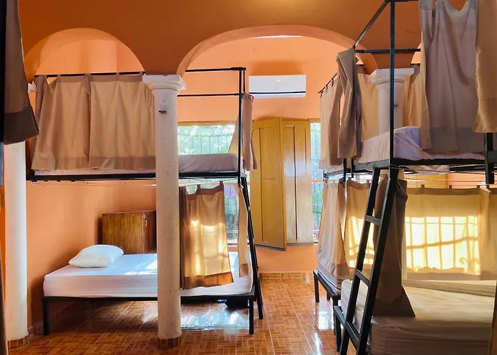 Alena Hostal