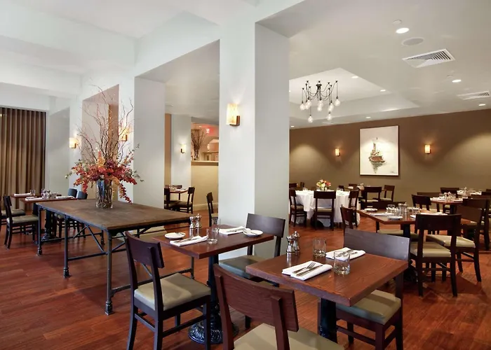 Hilton Pearl River