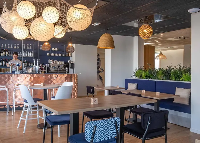 L'Escale Marine, The Originals Relais
