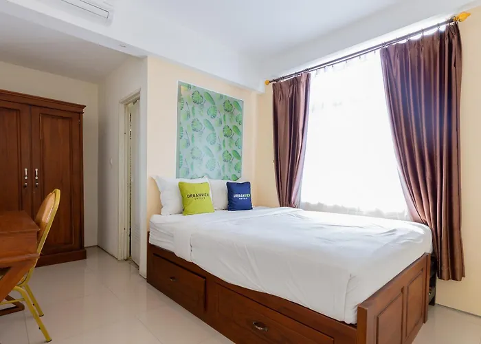 Urbanview Erga Family Residence Syariah Surabaya By Reddoorz