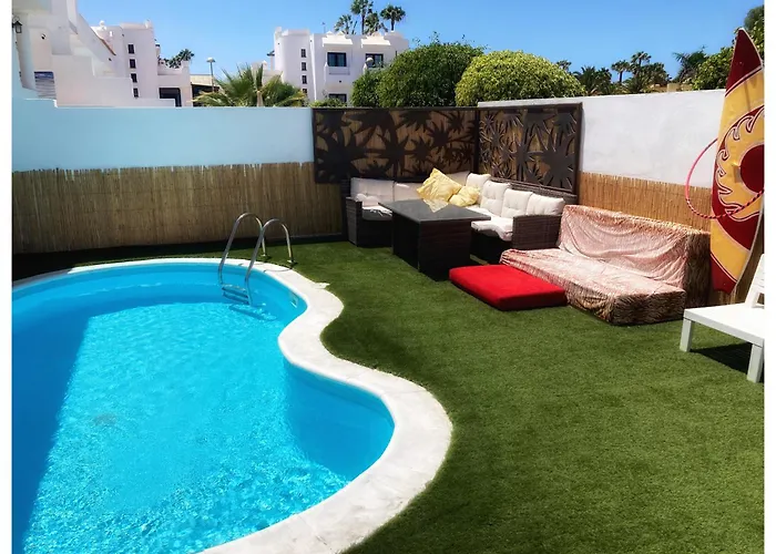 Long Beach Surf House