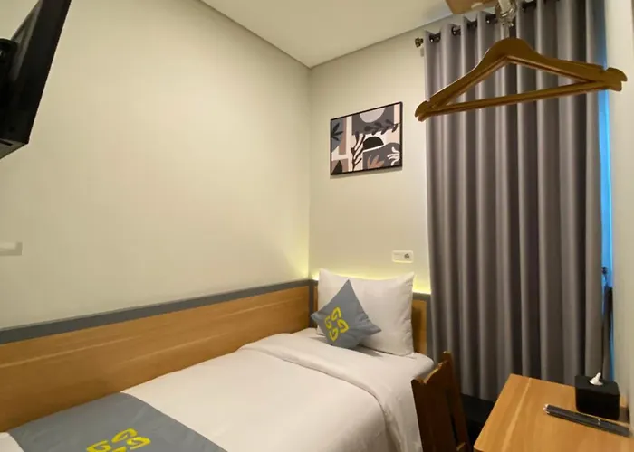 Ghurfati Hotel Wedana